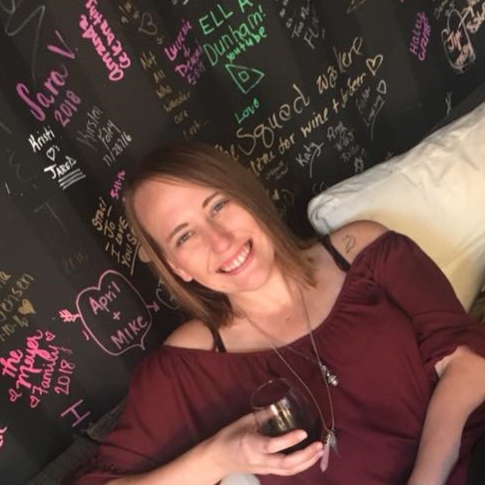 Meet your posher, Brooke